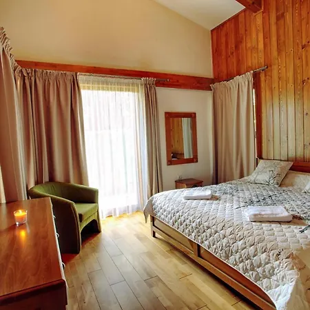 Four Seasons וילה *